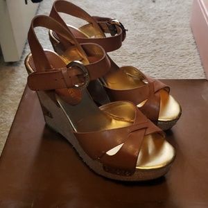 Audrey Brooke wedges